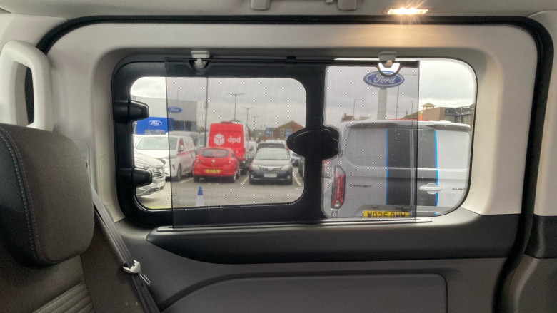 Ford Tourneo Custom 320 L1 Diesel Fwd 2.0 EcoBlue 136ps H1 Titanium 8 seater